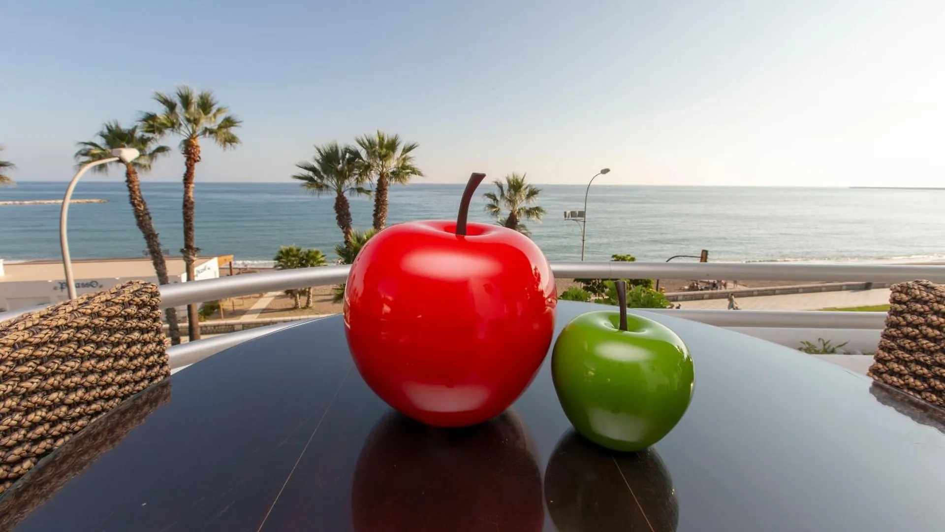 Daire Villa Venecia, Apartamento De Lujo En 1º Linea De Playa + Parking Málaga