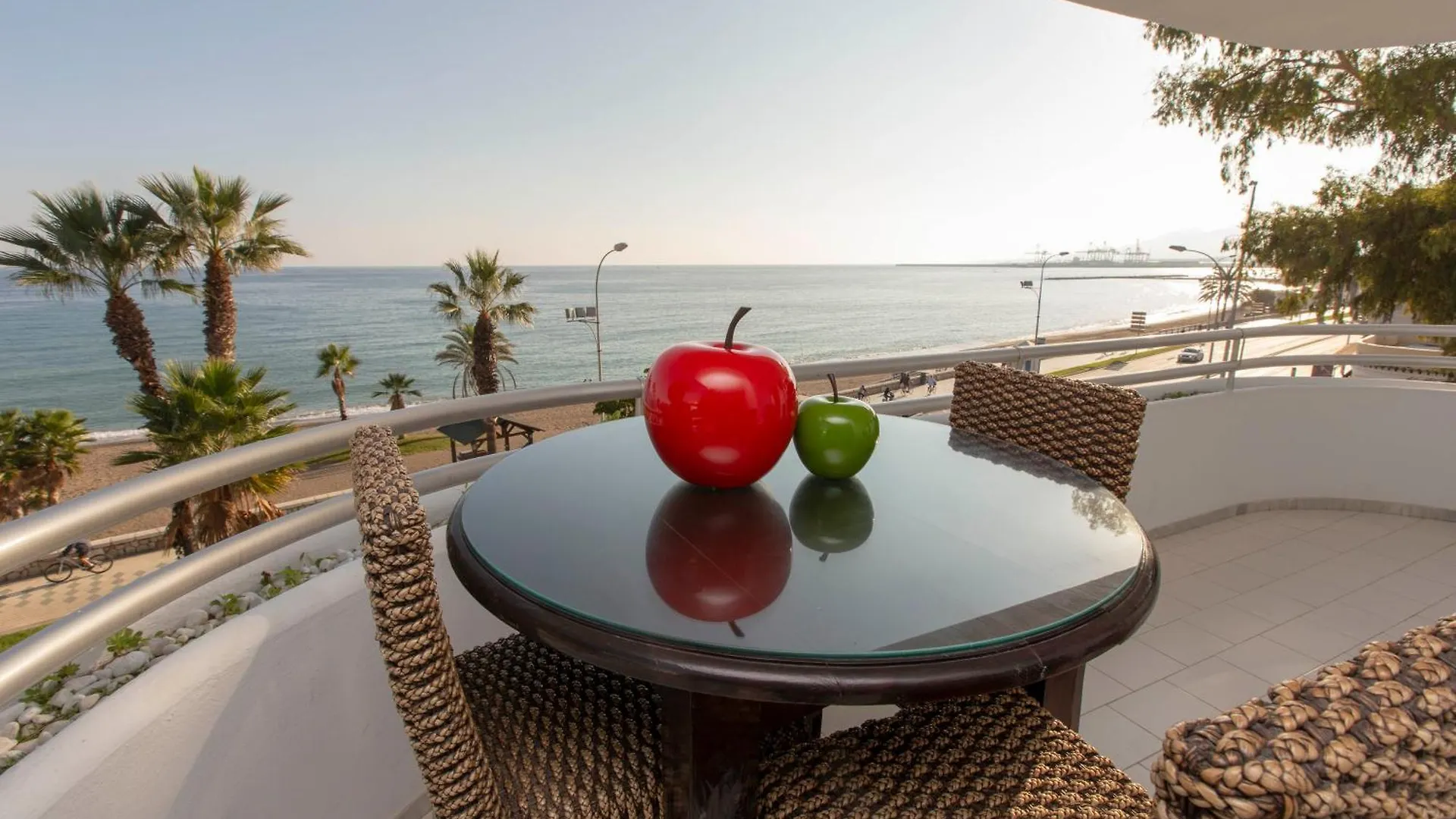 Daire Villa Venecia, Apartamento De Lujo En 1º Linea De Playa + Parking Málaga